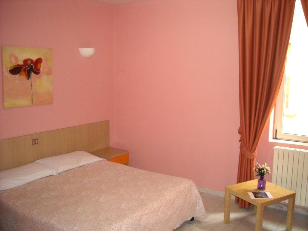 Hotel New Baby Caserta Bilik gambar