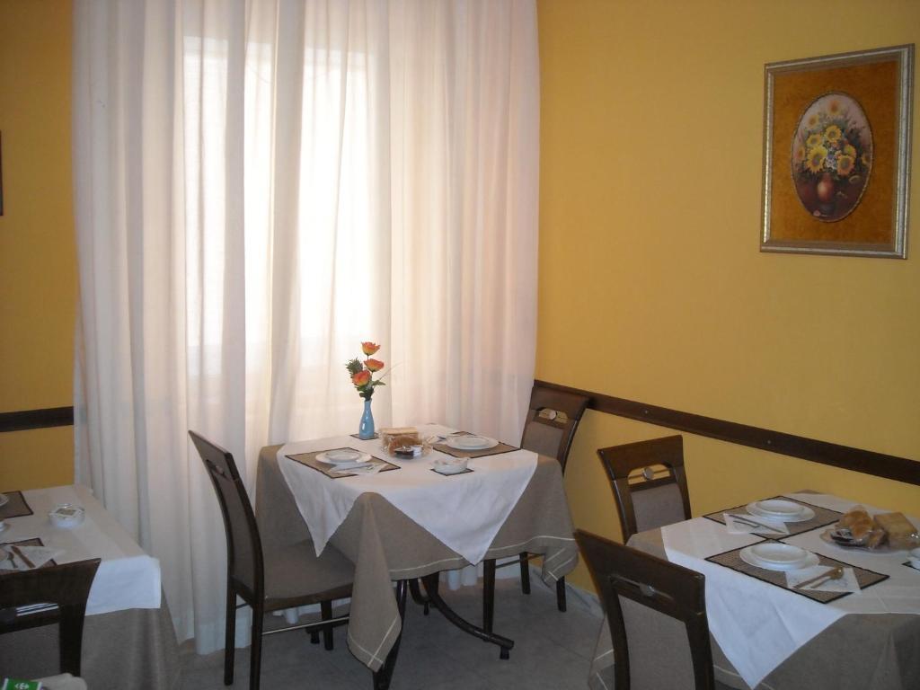 Hotel New Baby Caserta Luaran gambar
